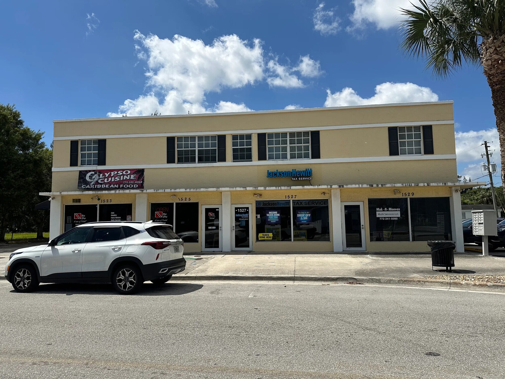 1529 Avenue D, Fort Pierce, FL à vendre Photo principale– Image 1 sur 5