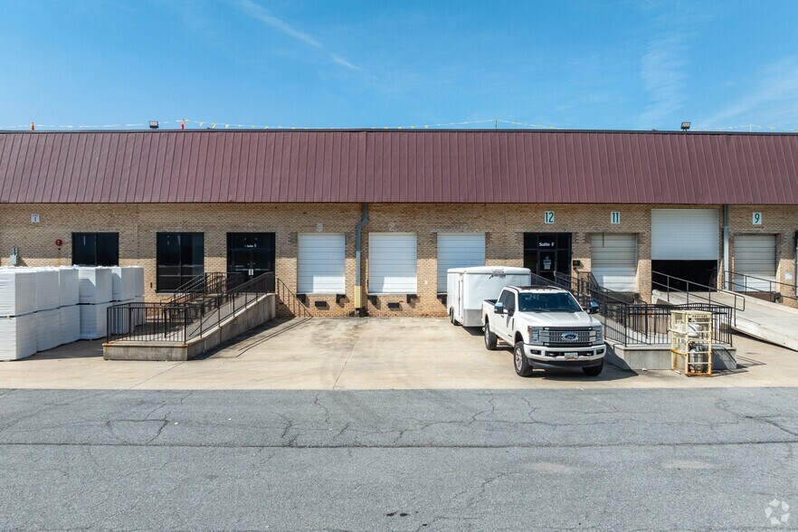 9327 Washington Blvd, Savage, MD à louer - Photo de l’immeuble – Image 2 sur 5