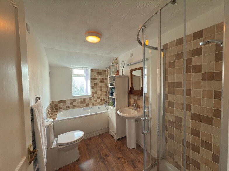 41 Quay St, Newport à vendre - Photo intérieure – Image 3 sur 29