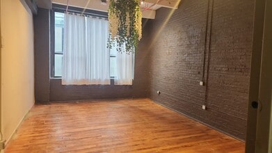 415 W Huron St, Chicago, IL à louer Photo intérieure– Image 2 sur 4