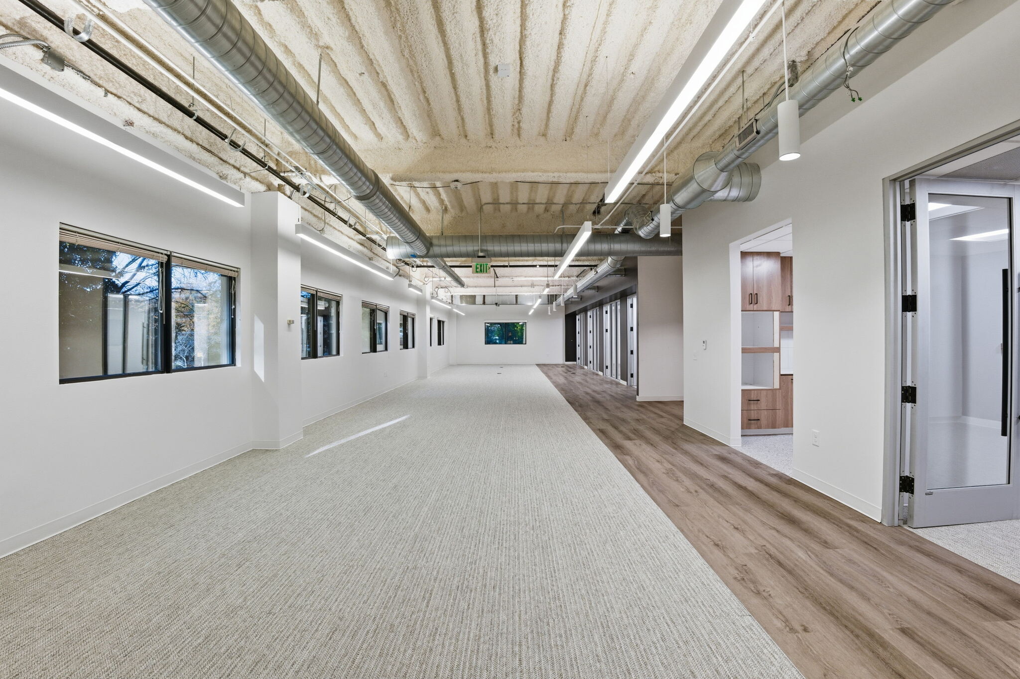 6135 Park South Dr, Charlotte, NC à louer Photo intérieure– Image 1 sur 5