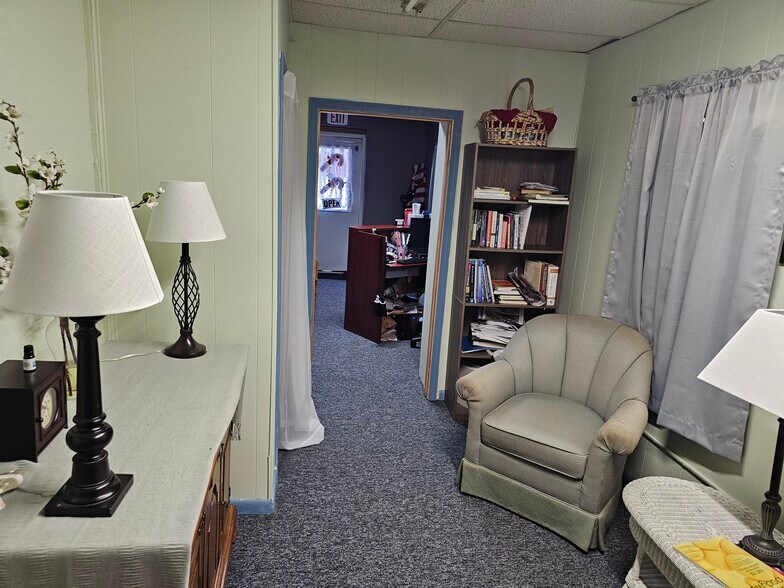 220 S Ashland St, Cambridge, MN à vendre - Photo de l’immeuble – Image 2 sur 42