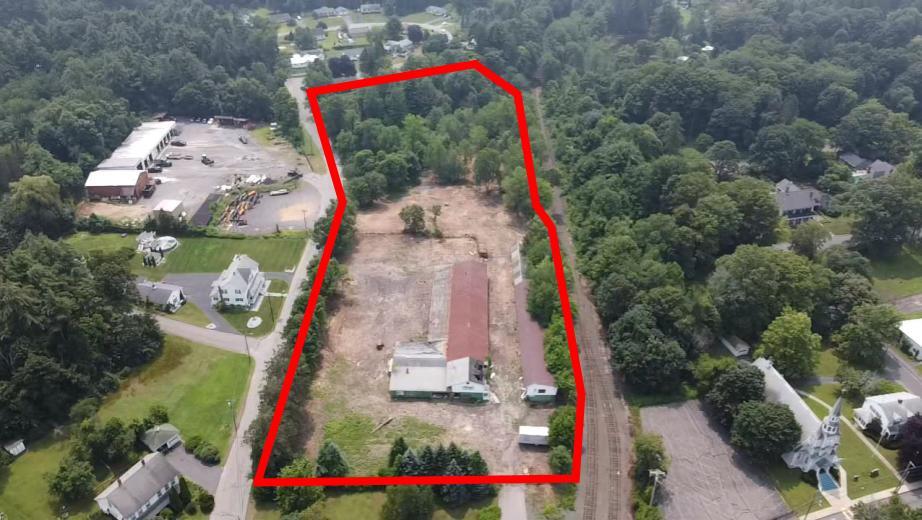 9 Mechanic St, Ware, MA à vendre Aérien– Image 1 sur 16