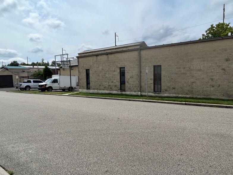 152 S Main St, Ambler, PA à vendre - Photo de l’immeuble – Image 2 sur 21