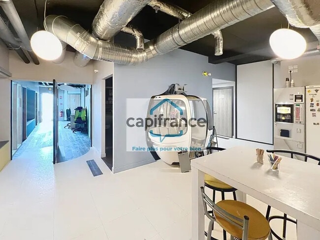 Plus de détails pour Bureau à vendre