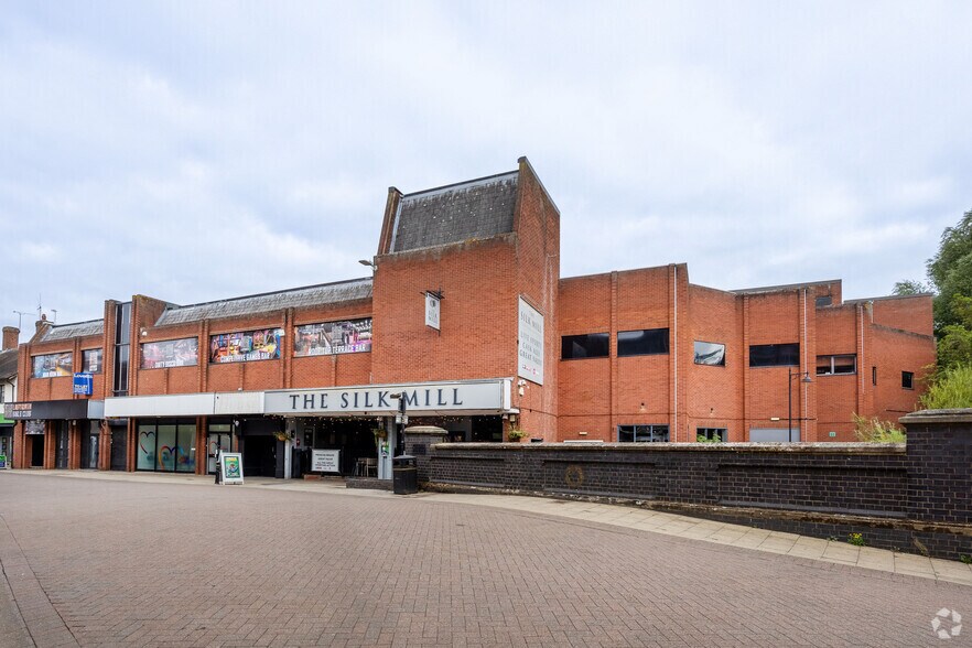 Newdegate St, Nuneaton à louer - Photo de l’immeuble – Image 2 sur 3