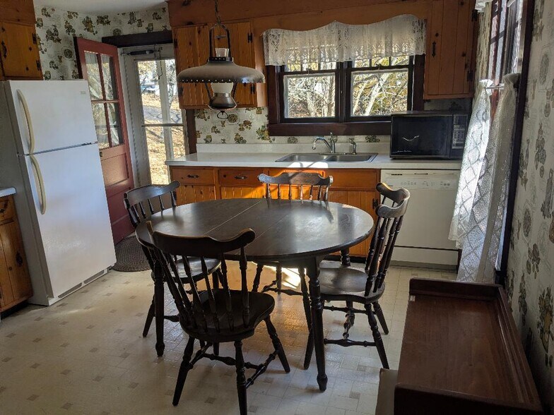 182 NJ-31 Hwy, Hampton, NJ à vendre - Photo de l’immeuble – Image 3 sur 10
