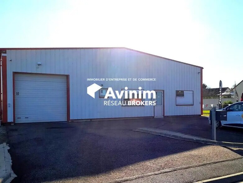 Local d'activités dans Orléans à vendre - Photo de l’immeuble – Image 1 sur 1