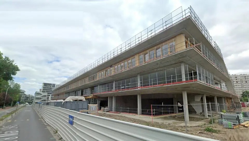 Local commercial dans Gennevilliers à louer - Photo de l’immeuble – Image 2 sur 7