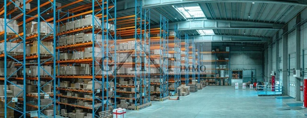 Industriel/Logistique dans Moissy-Cramayel à louer - Photo de l’immeuble – Image 2 sur 3
