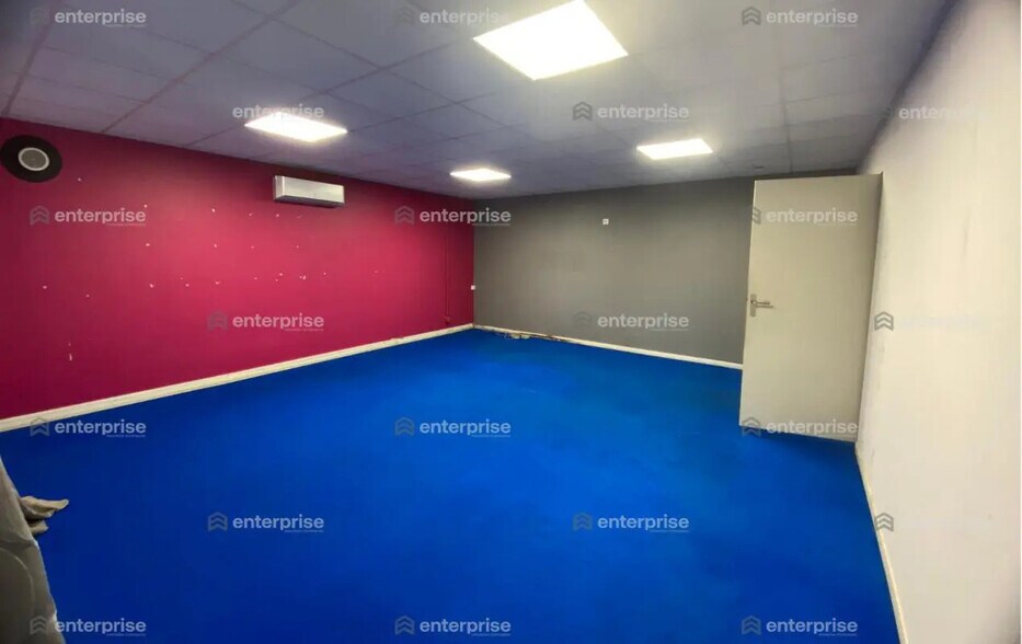 Local commercial dans Beauvais à louer - Photo intérieure – Image 3 sur 6