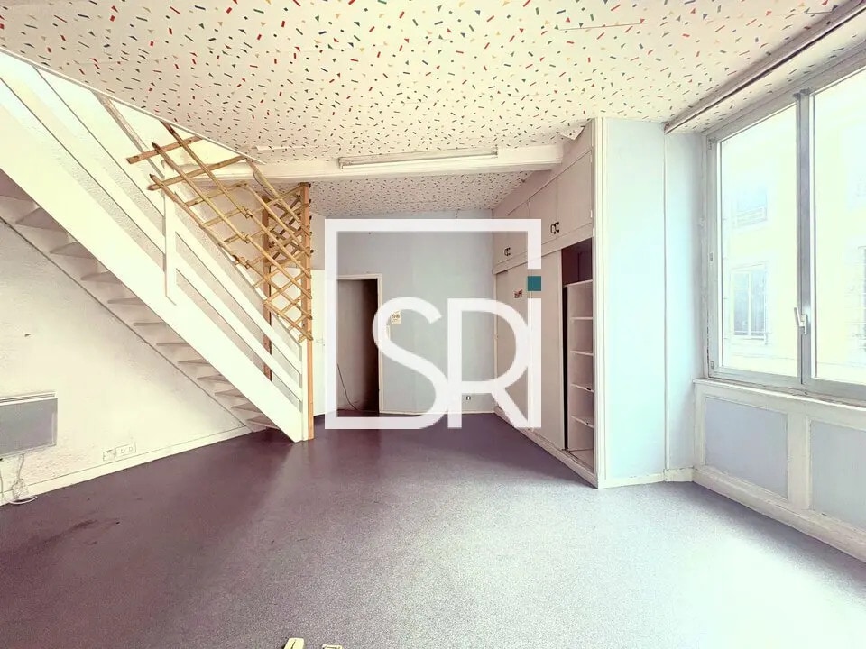 Local commercial dans Clermont-Ferrand à vendre Photo intérieure– Image 1 sur 11