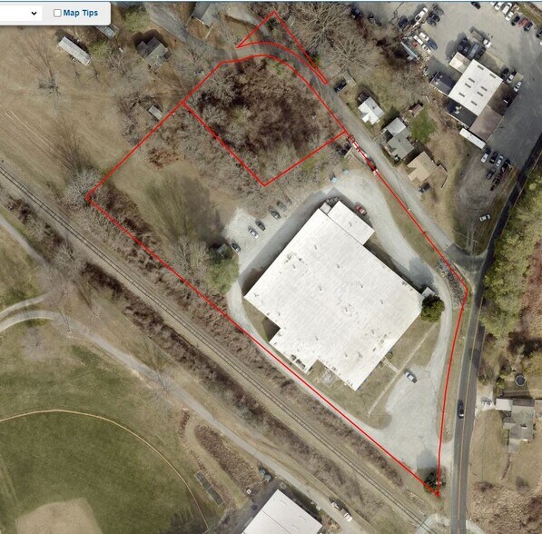 1495 N Main St, Hendersonville, NC à louer - Photo de l’immeuble – Image 2 sur 10