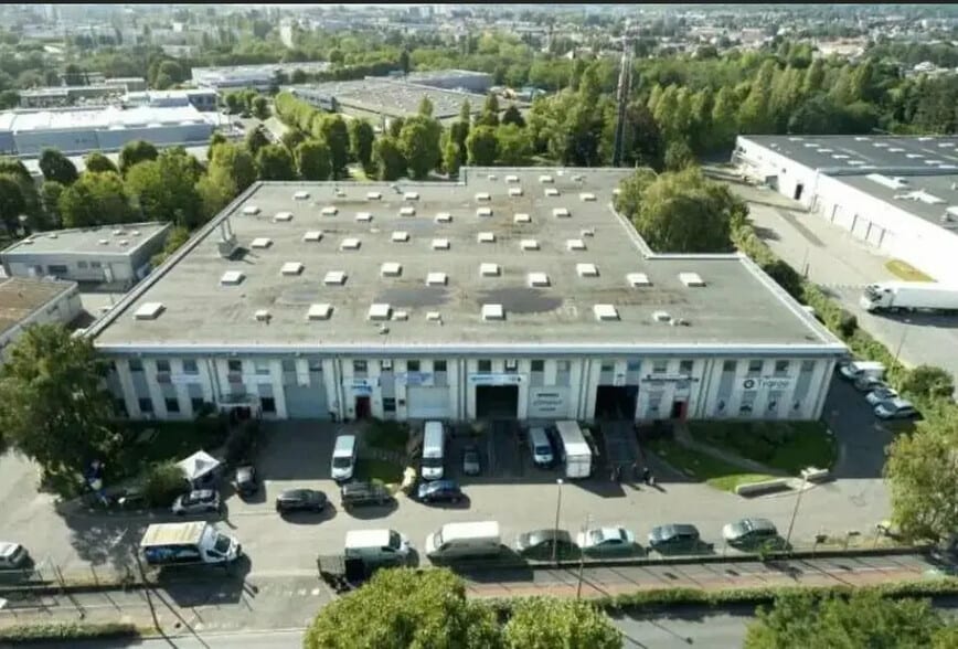 Bureau dans Sarcelles à louer - Aérien – Image 2 sur 5