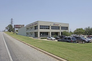 Plus de détails pour 1516 Central Park Dr, Hurst, TX - Industriel/Logistique à louer