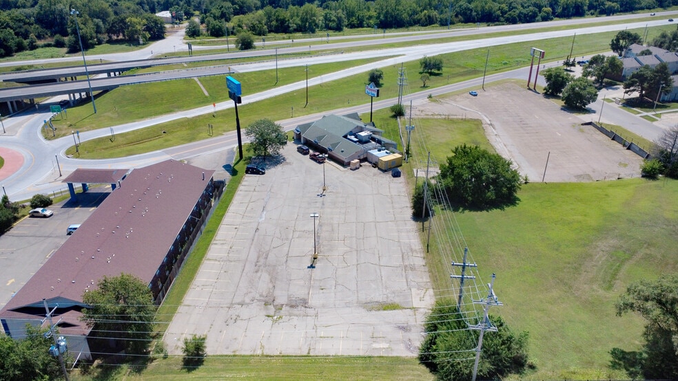 416 W Golden Belt Blvd, Junction City, KS à vendre - Photo de l’immeuble – Image 3 sur 39