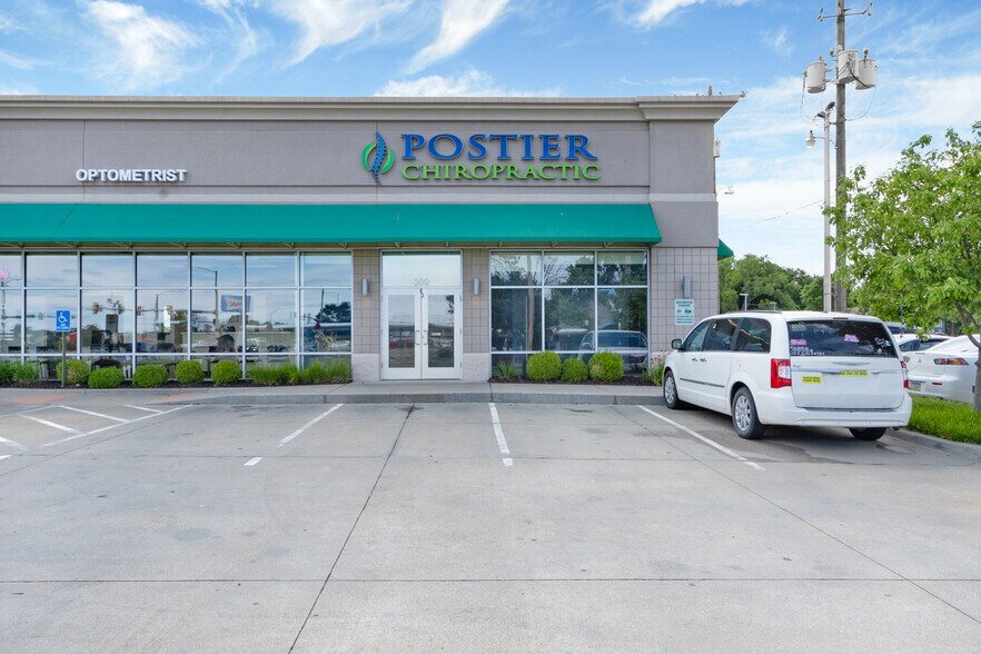 809 N 3rd St, Manhattan, KS à louer - Photo de l’immeuble – Image 3 sur 25