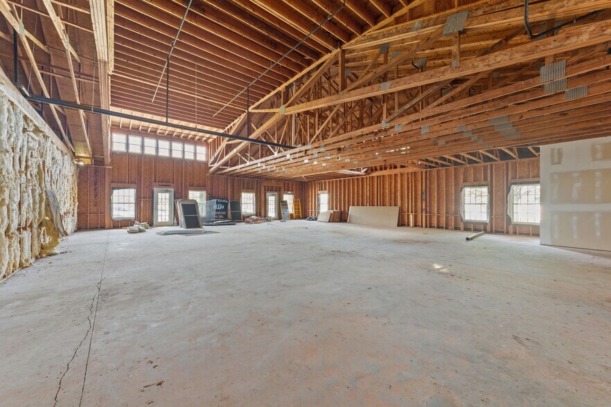 100 Cunningham Ln, Clayton, NC à vendre - Photo de l’immeuble – Image 2 sur 14