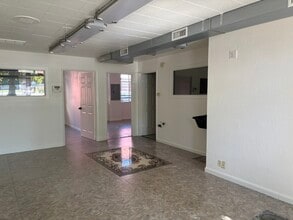 930 Alhambra Blvd, Sacramento, CA à louer Photo intérieure– Image 2 sur 4
