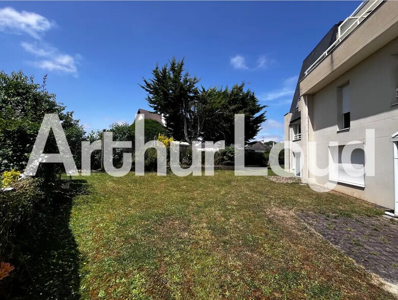 Bureau dans Épron à vendre - Photo de l’immeuble – Image 1 sur 6