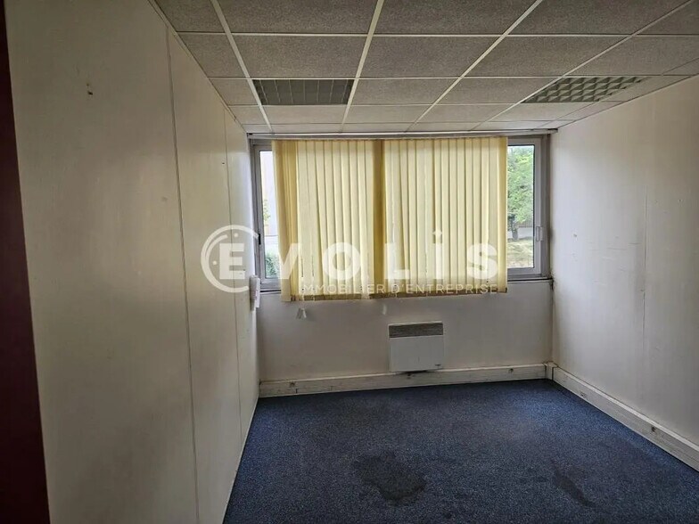 17 Boulevard Arago, Wissous à louer - Photo de l’immeuble – Image 3 sur 9