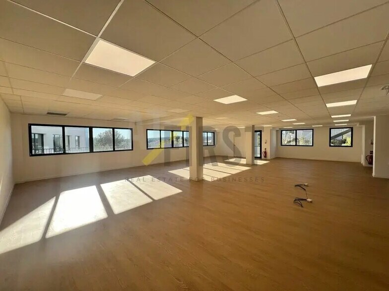 Bureau dans SOPHIA ANTIPOLIS à louer - Photo de l’immeuble – Image 3 sur 11