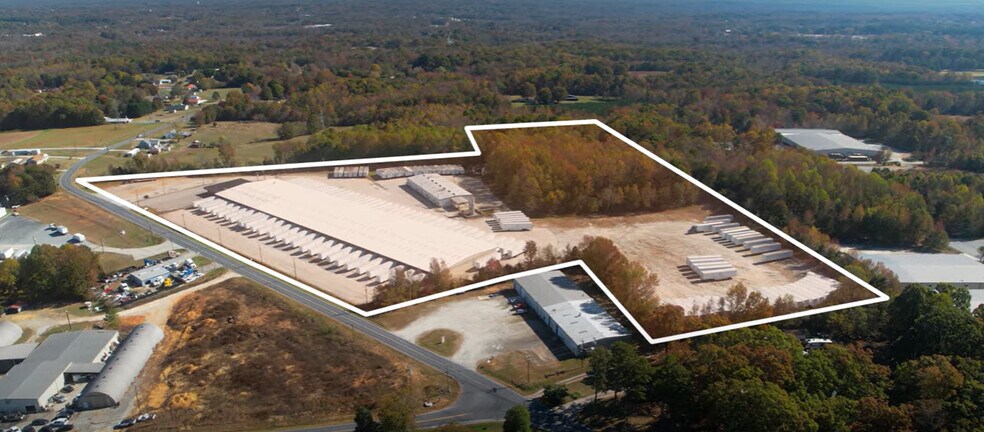 7867 Turnpike Rd, High Point, NC à louer - Photo de l’immeuble – Image 2 sur 5