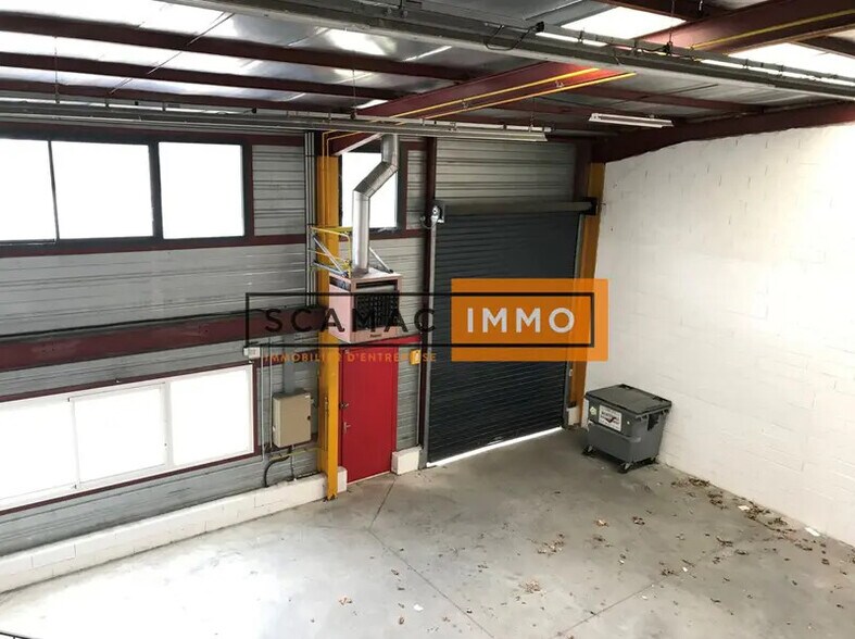 Industriel/Logistique dans Quincy-Voisins à louer - Photo de l’immeuble – Image 2 sur 6