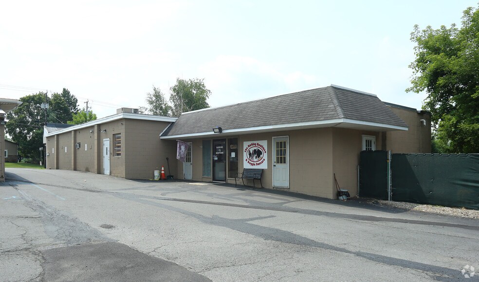 98 Everett Rd, Albany, NY à louer - Photo de l’immeuble – Image 3 sur 6