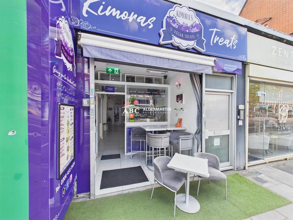 53 Cricklewood Broadway, Londres à louer Photo de l’immeuble– Image 1 sur 9