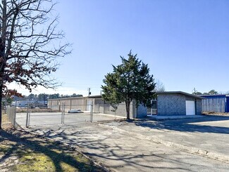 Plus de détails pour 4501 W 61st St, Little Rock, AR - Industriel/Logistique à vendre