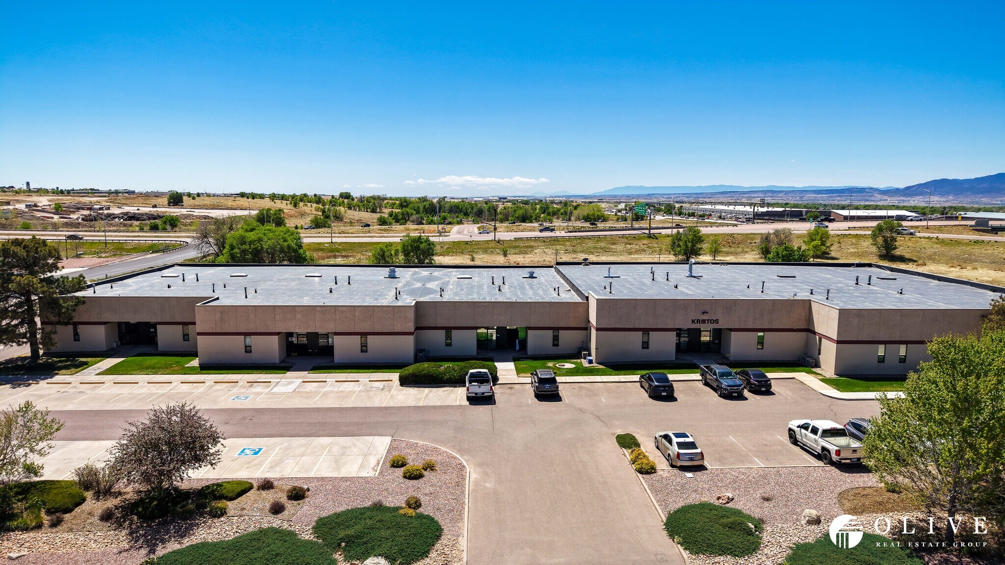 5855-5873 Terminal Ave, Colorado Springs, CO à louer Photo principale– Image 1 sur 14