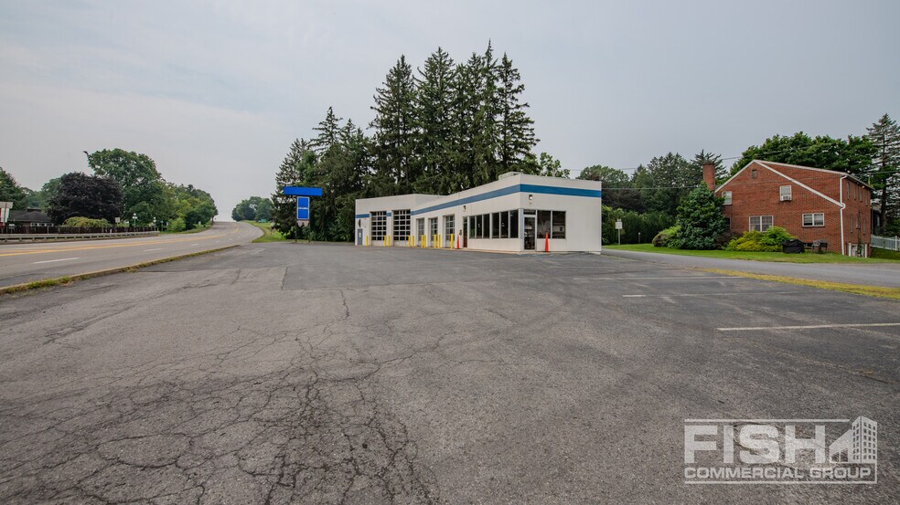 35 S Derr Dr, Lewisburg, PA à vendre - Photo principale – Image 1 sur 11