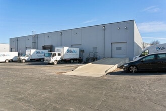 500 Radar Rd, Greensboro, NC à louer Photo intérieure– Image 2 sur 4