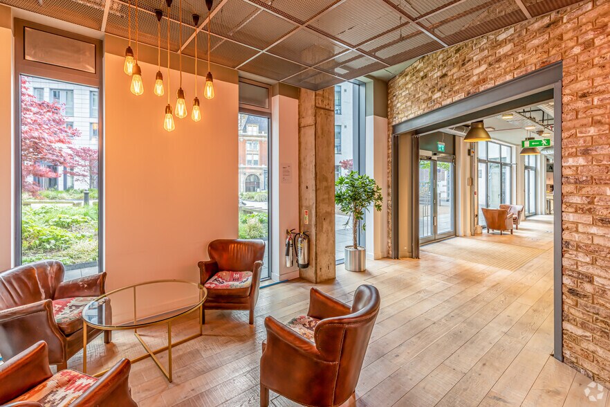 159-189 City Rd, Londres à louer - Hall d’entrée – Image 3 sur 34
