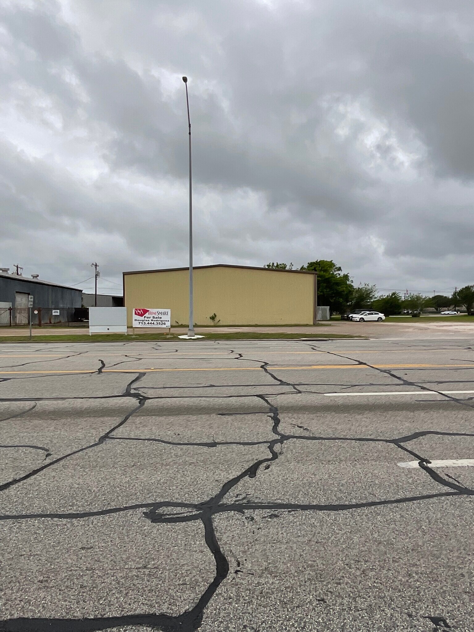3201 Texas Ave, La Marque, TX à vendre Photo principale– Image 1 sur 76