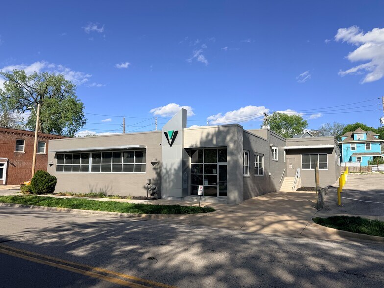 3303 Gillham Rd, Kansas City, MO à louer - Photo de l’immeuble – Image 2 sur 2