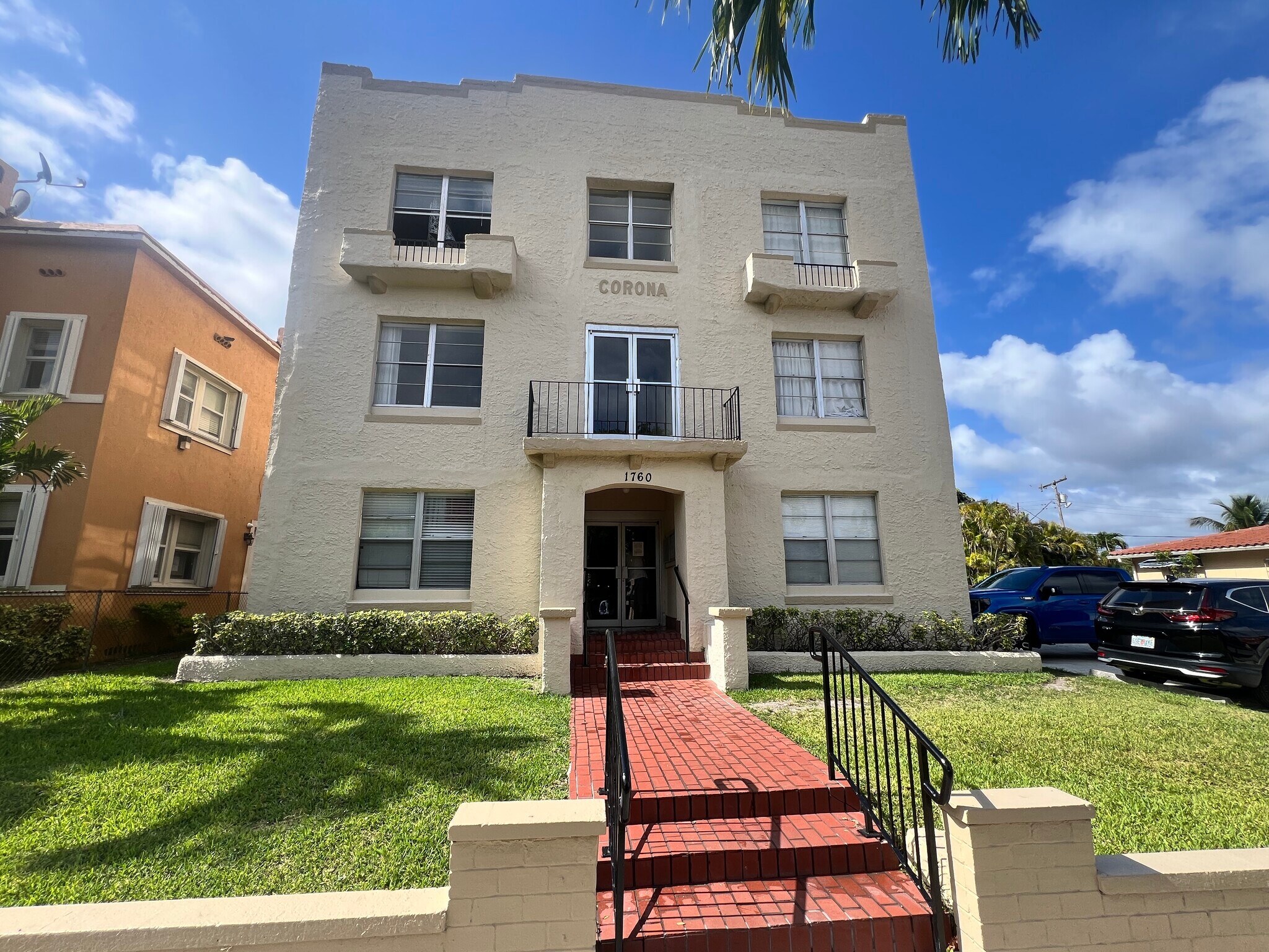 1760 SW 13th St, Miami, FL à vendre Photo de l’immeuble– Image 1 sur 4