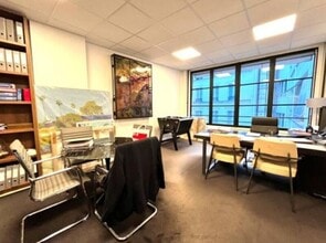 38 Rue Jean Mermoz, Paris à louer Photo intérieure– Image 1 sur 5