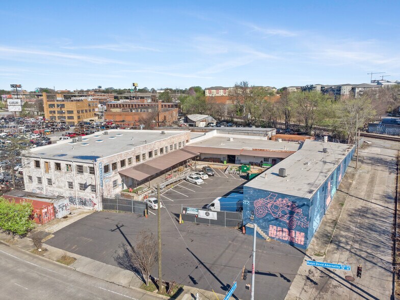 515 Ralph David Abernathy Blvd SW, Atlanta, GA à louer - Photo de l’immeuble – Image 2 sur 5