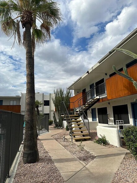 2635 N Hayden Rd, Scottsdale, AZ à vendre - Photo de l’immeuble – Image 2 sur 6