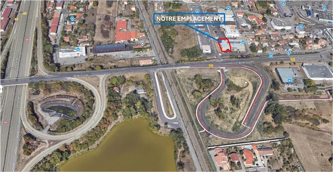 Plus de détails pour Local commercial à louer