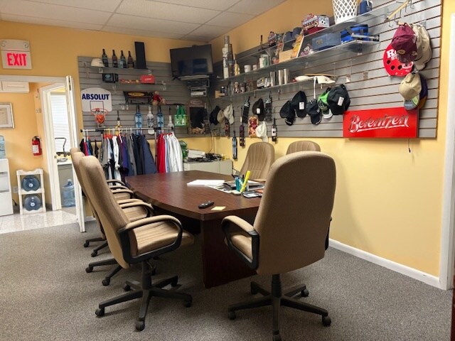 139 S Main St, Hackensack, NJ à louer - Photo de l’immeuble – Image 3 sur 13