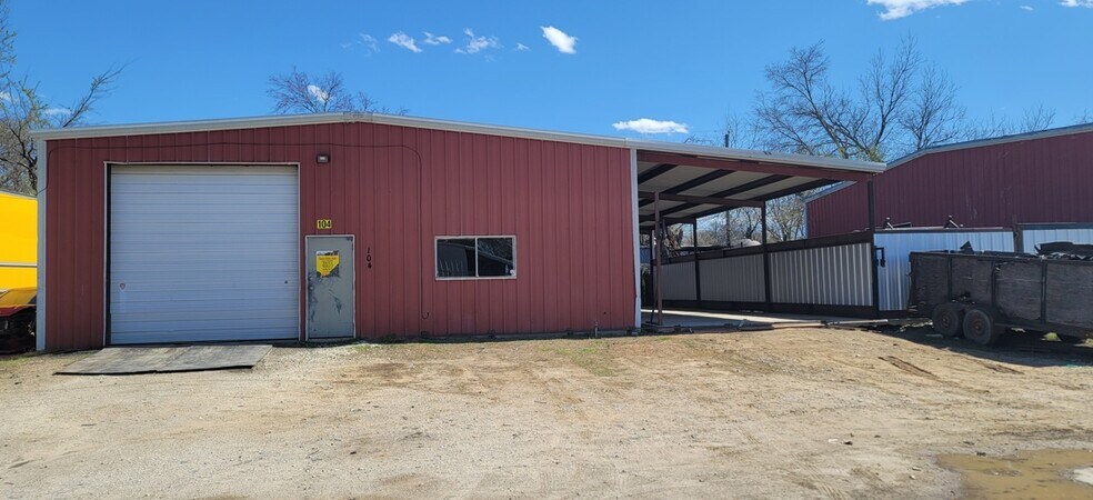 Kennedale Pkwy Industrial Park portefeuille de 6 biens à vendre sur LoopNet.fr - Photo de l’immeuble – Image 1 sur 15