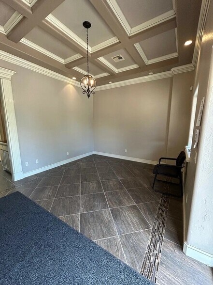 10549 NW 10th St, Oklahoma City, OK à louer - Photo intérieure – Image 3 sur 19