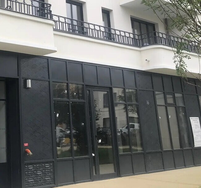 Plus de détails pour Bureau à vendre