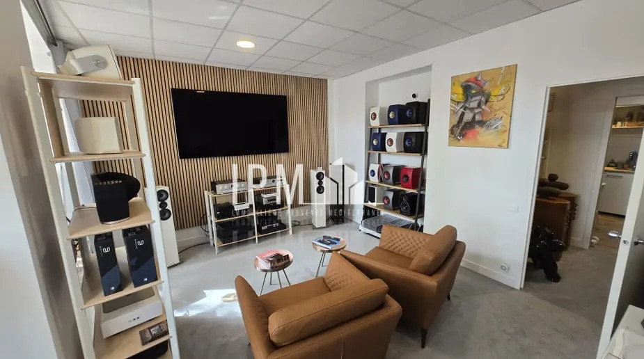 Local commercial dans Aix-en-Provence à louer - Photo de l’immeuble – Image 2 sur 6