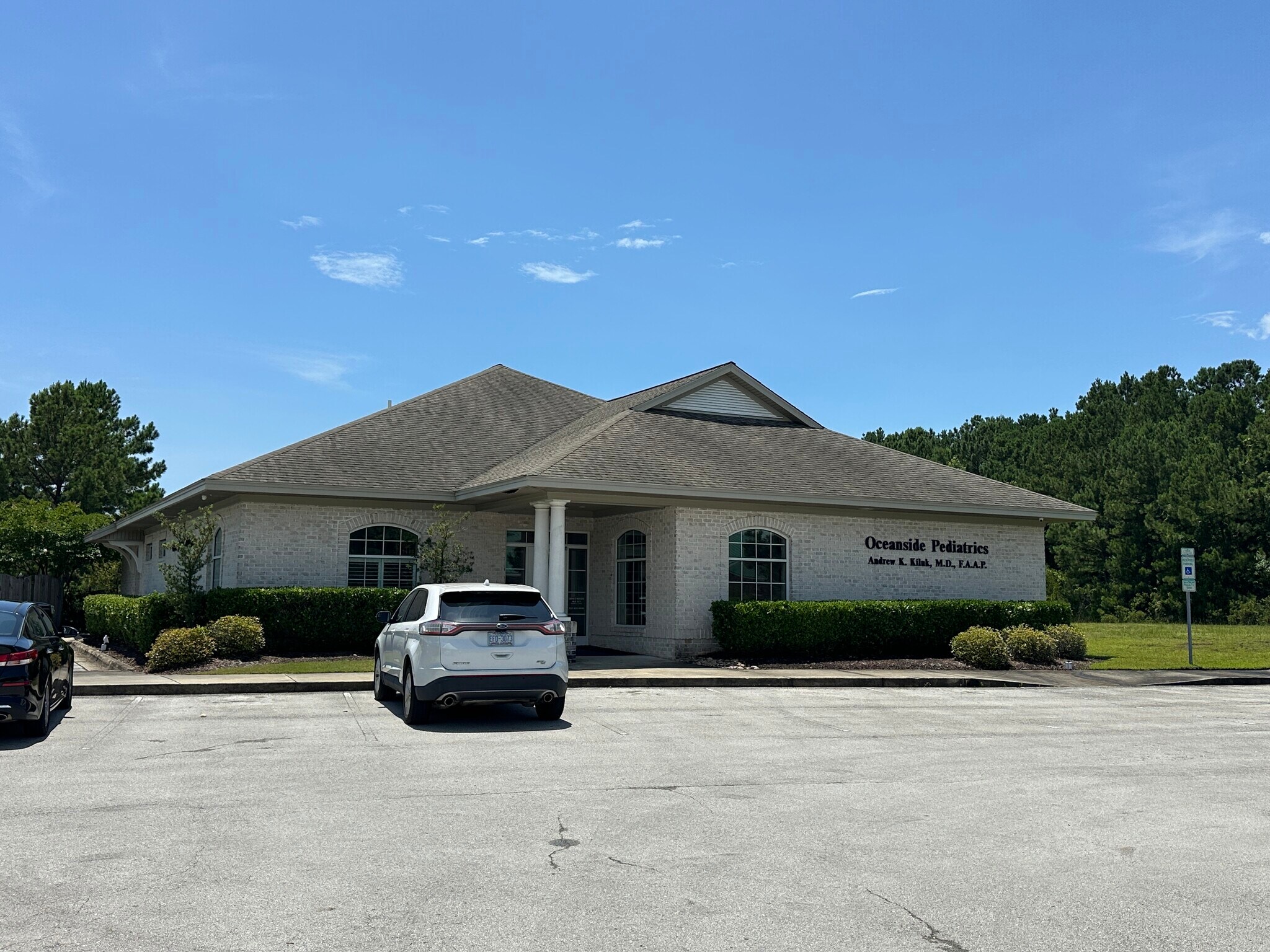 3701 John Platt Dr, Morehead City, NC à vendre Photo de l’immeuble– Image 1 sur 13
