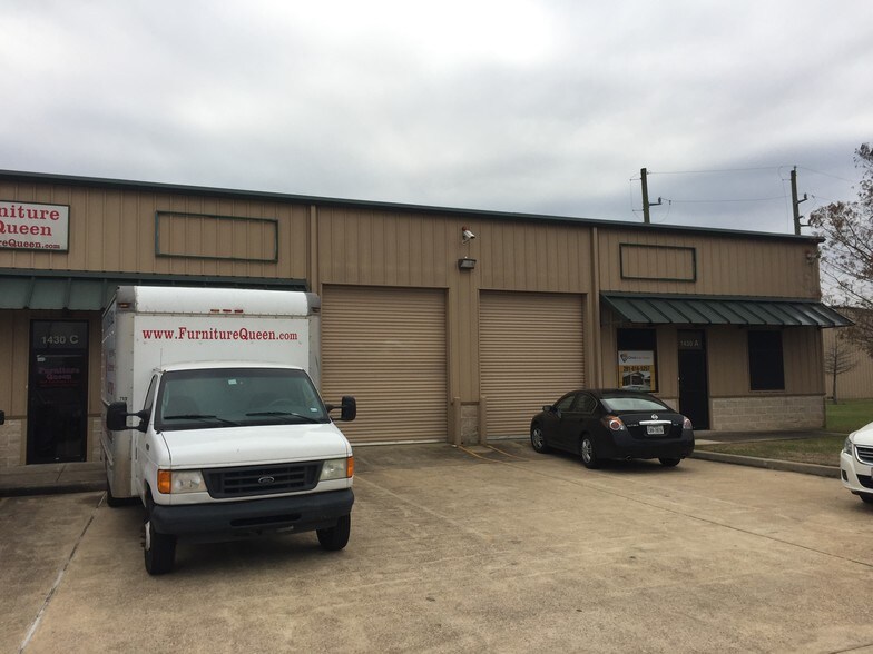 1430 Vanderwilt Ln, Katy, TX à vendre - Photo de l’immeuble – Image 3 sur 7