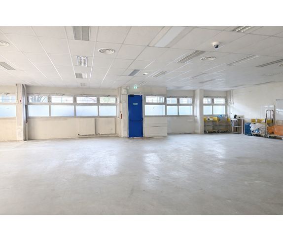 Industriel/Logistique dans Malakoff à louer - Photo intérieure – Image 1 sur 6